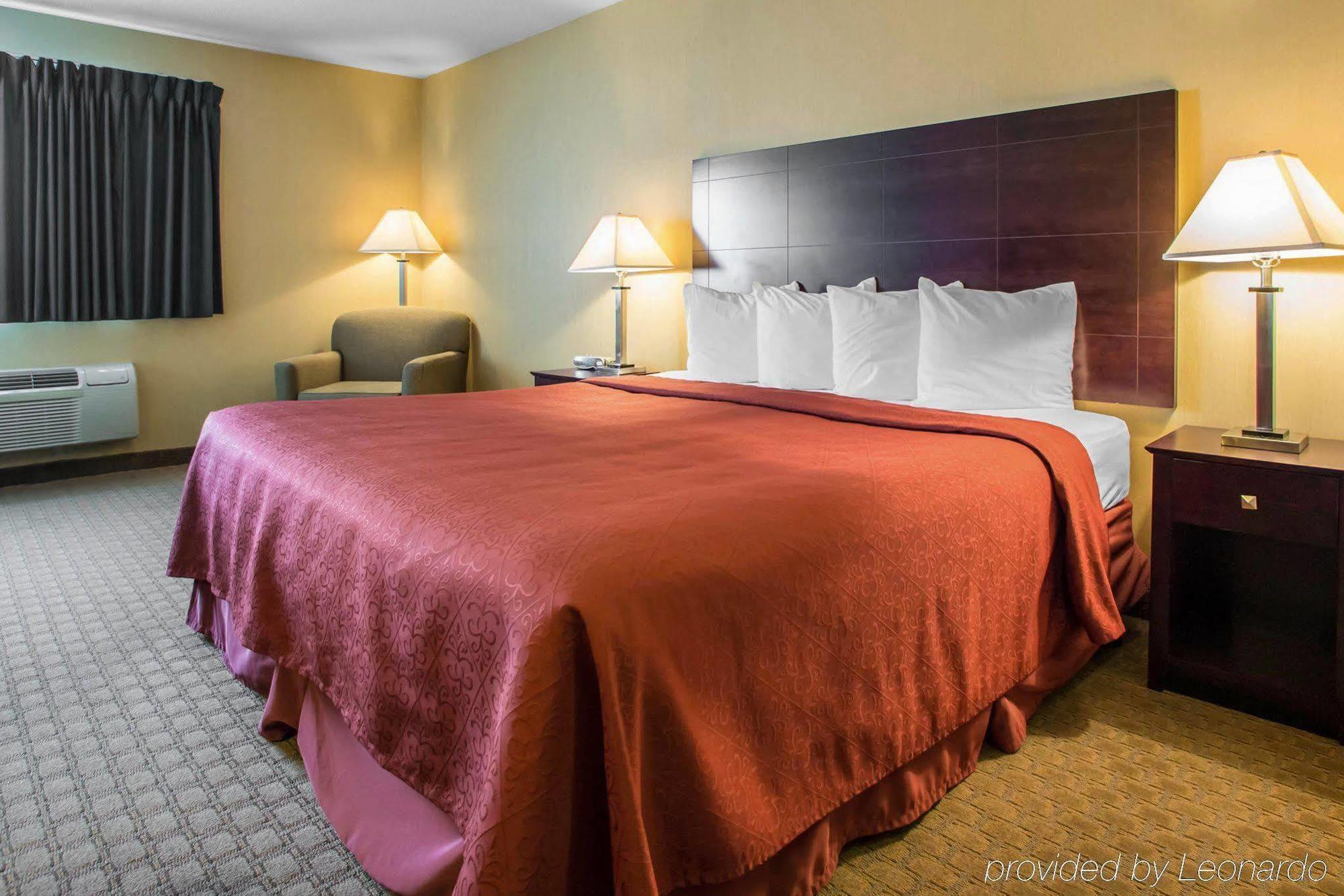 Americinn By Wyndham Marshfield Eksteriør bilde